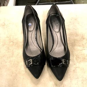 Black strap toe heels